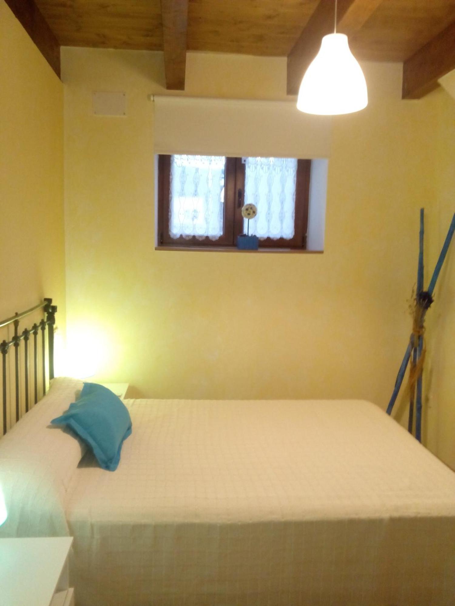 Casa Javier Guest House Rodellar Room photo